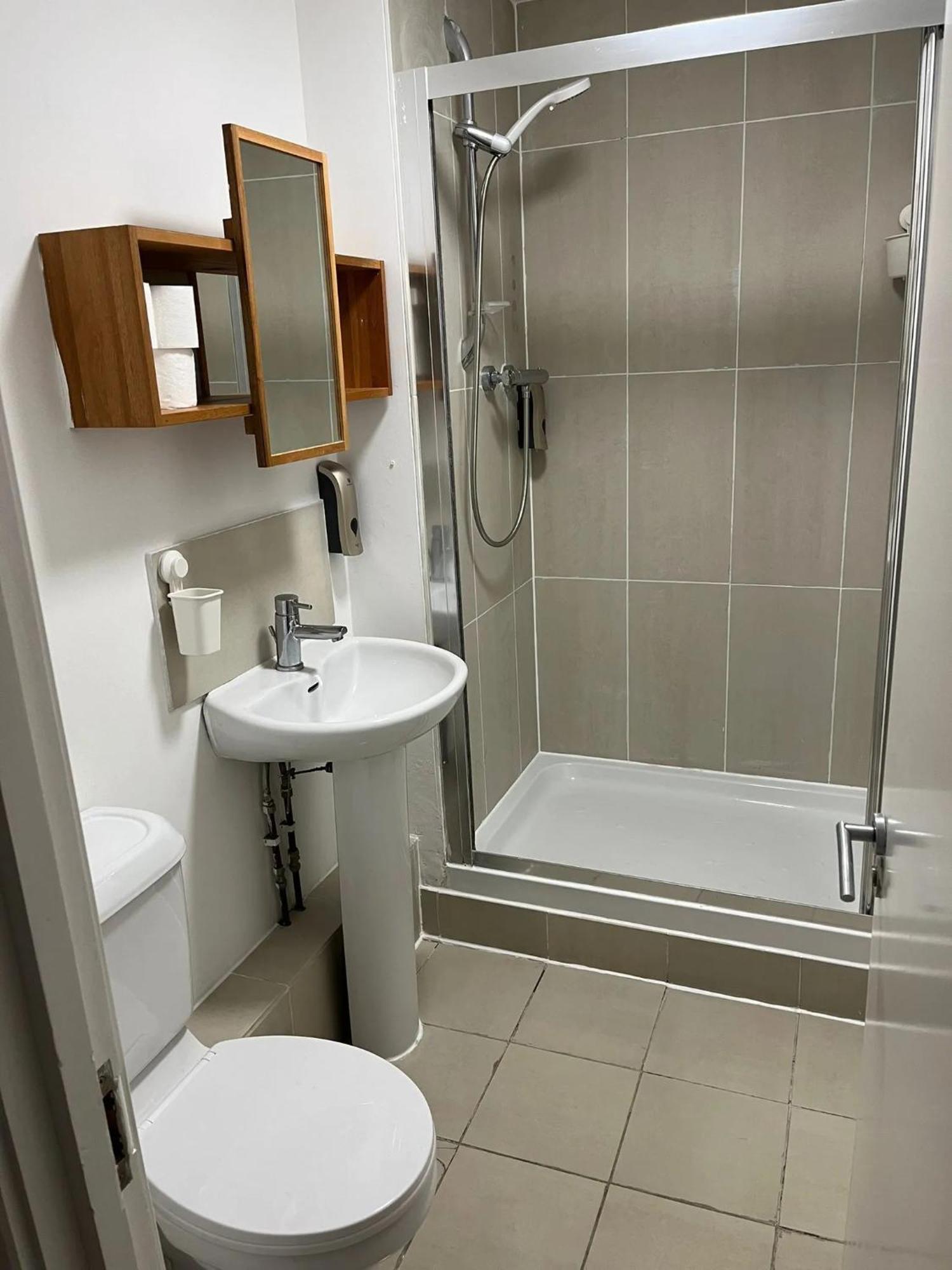 Westciti Chatsworth Road Apartments Croydon Extérieur photo