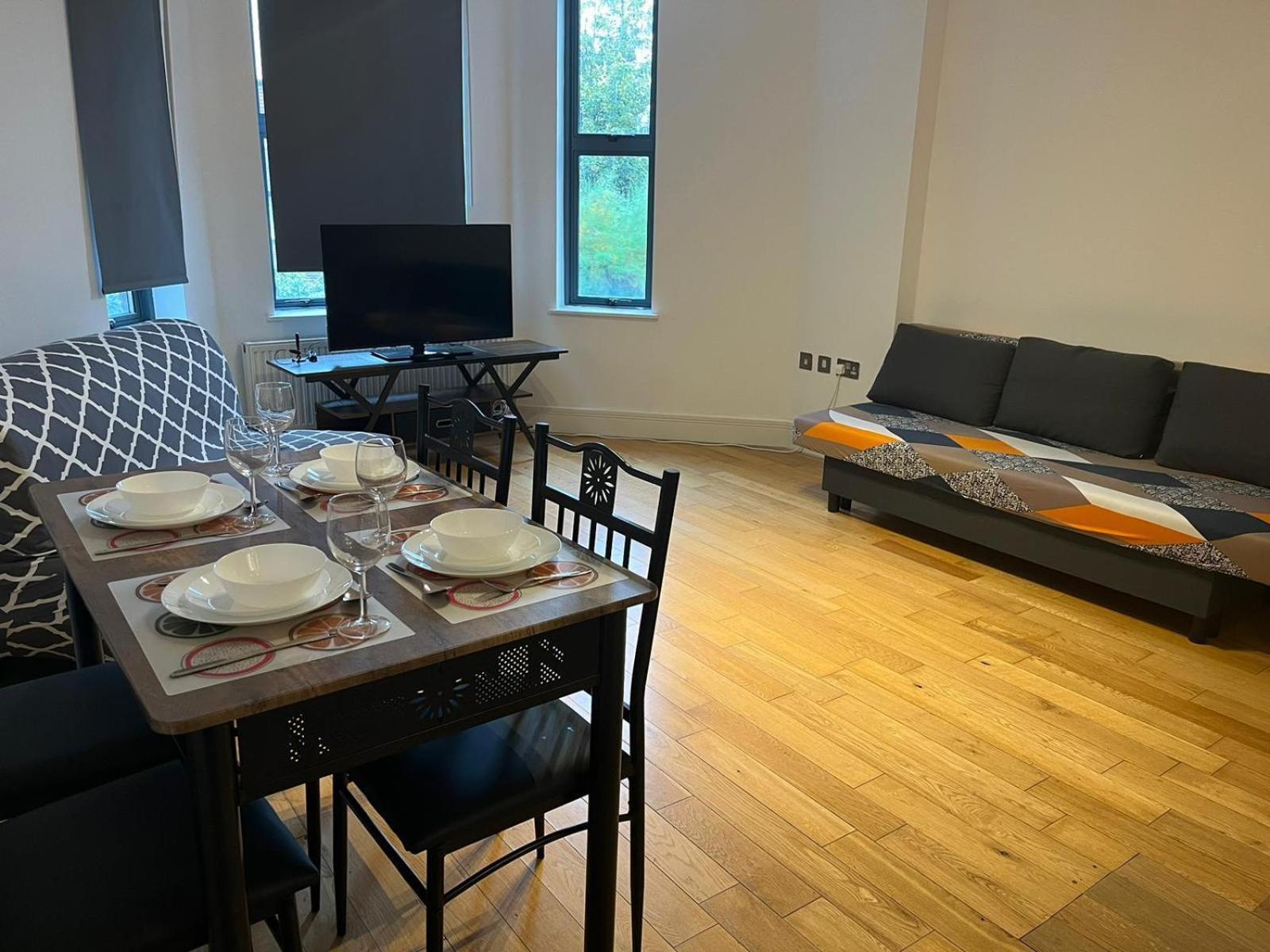 Westciti Chatsworth Road Apartments Croydon Extérieur photo