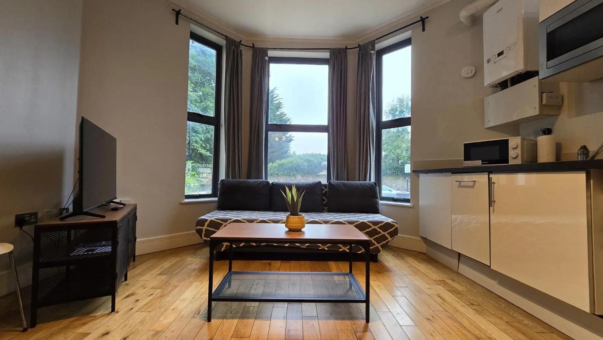 Westciti Chatsworth Road Apartments Croydon Extérieur photo
