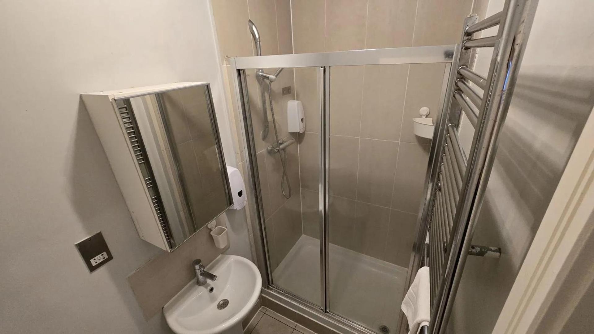 Westciti Chatsworth Road Apartments Croydon Extérieur photo