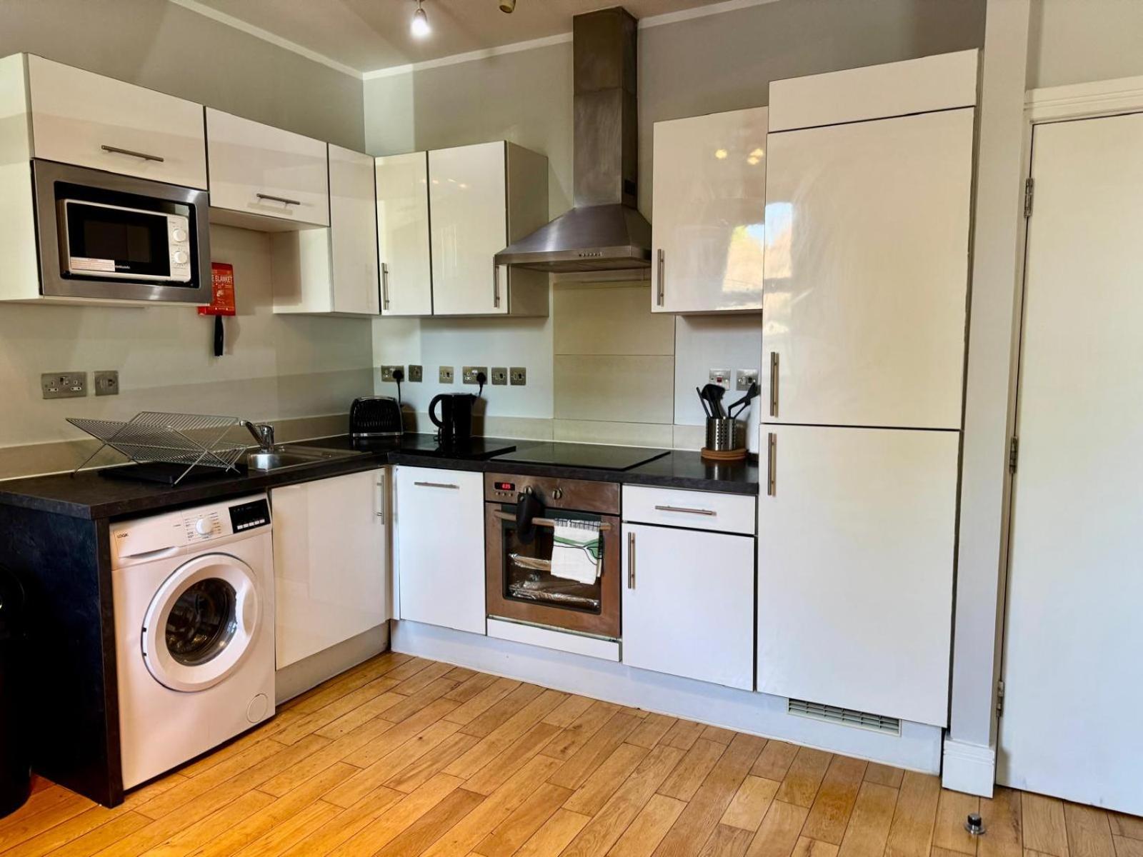 Westciti Chatsworth Road Apartments Croydon Extérieur photo