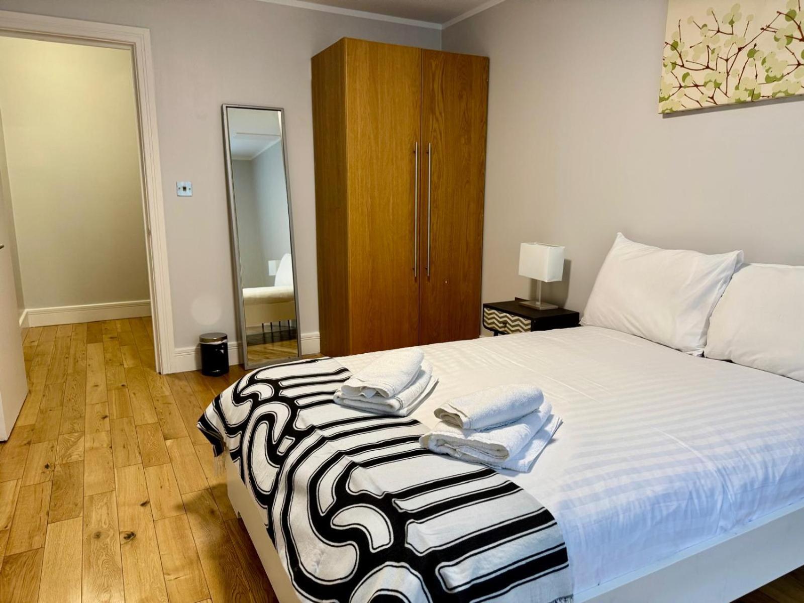 Westciti Chatsworth Road Apartments Croydon Extérieur photo